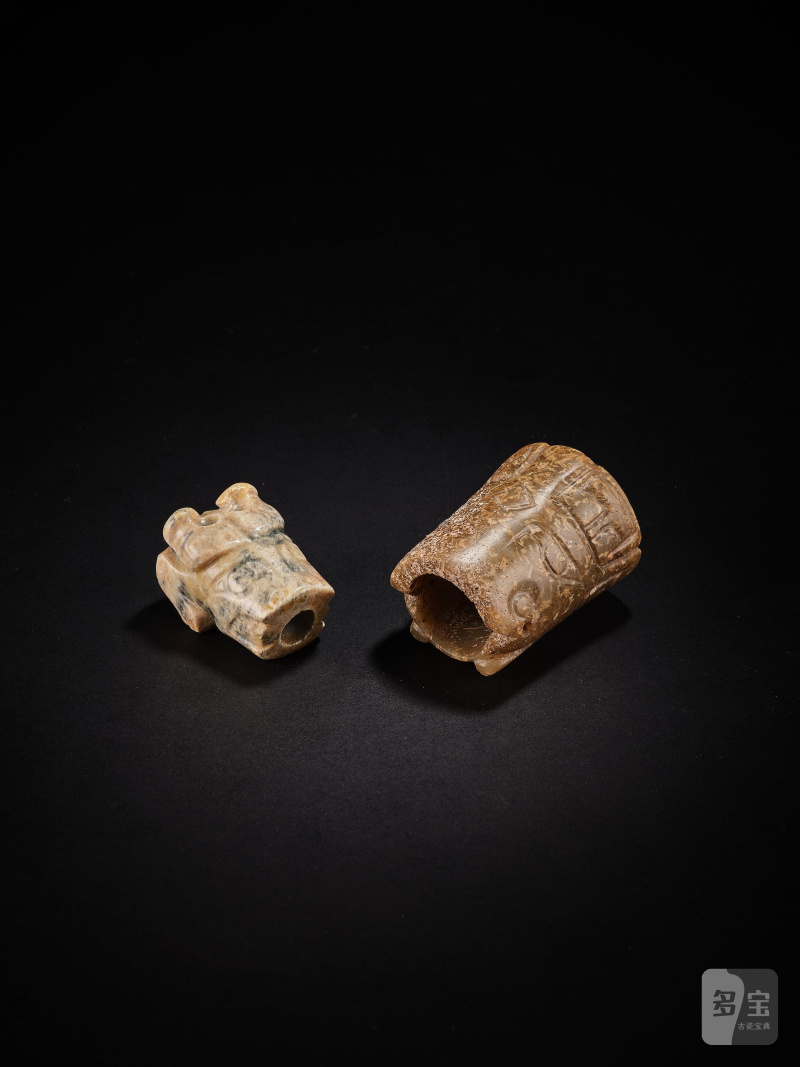 商或較晚　玉獸形珮二件 | TWO JADE ZOOMORPHIC ORNAMENTS - 图3